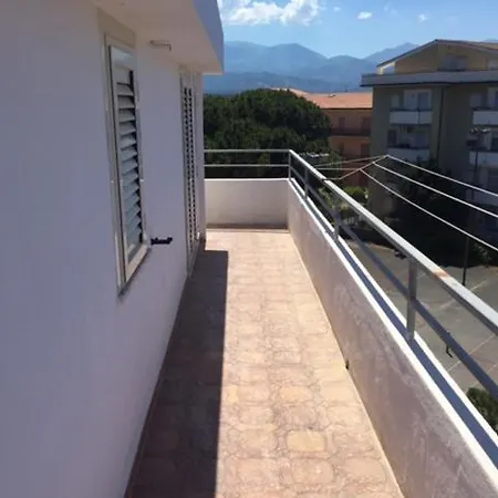 Le Residenze Di Scalea Beach Appartement